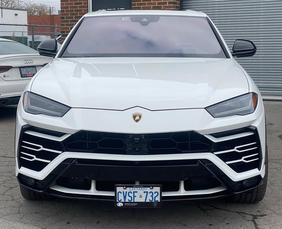 Rolling in the deep #lambo #lamborghini #urus #lamborghiniurus #exoticcars #exotic #fastcar #racecar #mississauga #toronto #1worldauto #autobody #bodyshop #freshpaint (1)